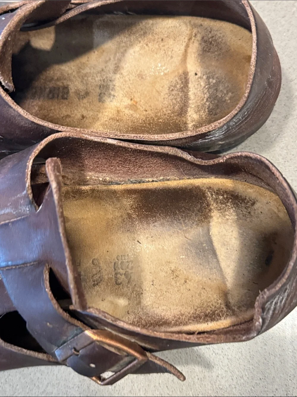 Birkenstock London Men's Brown Oiled Leather Clogs, Size 43 (10-11)